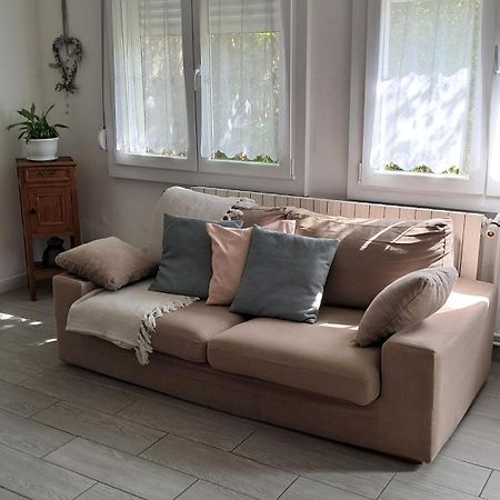 Bienvenue Vila Marly  Exterior foto